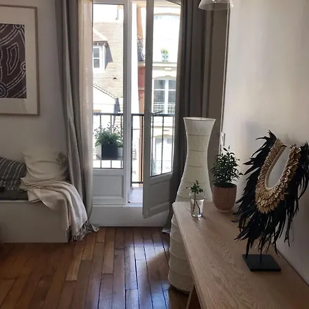 Lombards 2 Bedroom Citycosy Lägenhet